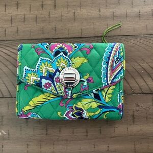 Vera bradley wallet